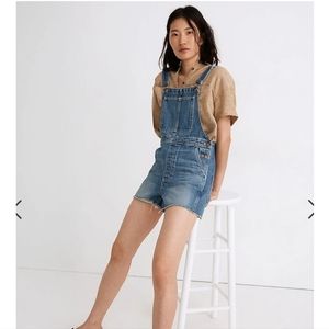Madewell Adirondack Short Overalls In Wrightwood Wash